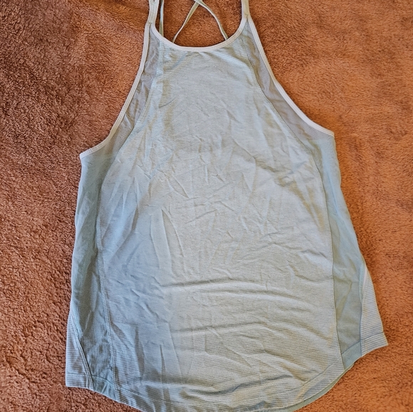 Lululemon Tank - Picture 2 of 5